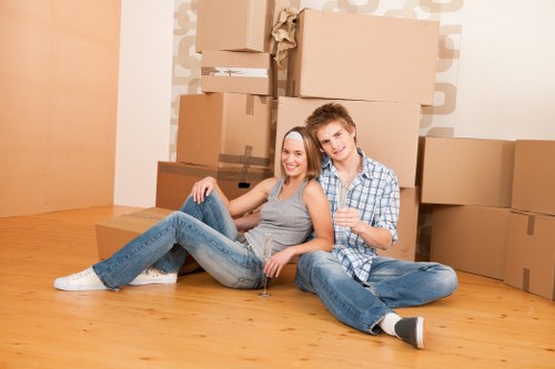 Customer raising a storage service concern at Gipsyhill Storage
