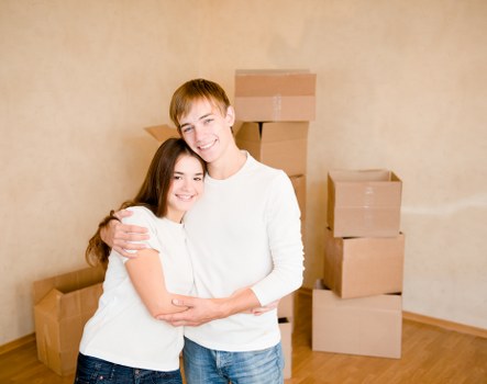Lockable storage units for belongings in Gipsyhill