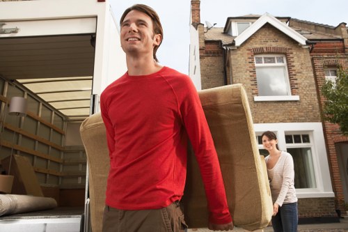 Flexible business storage units supporting growth in Gipsyhill