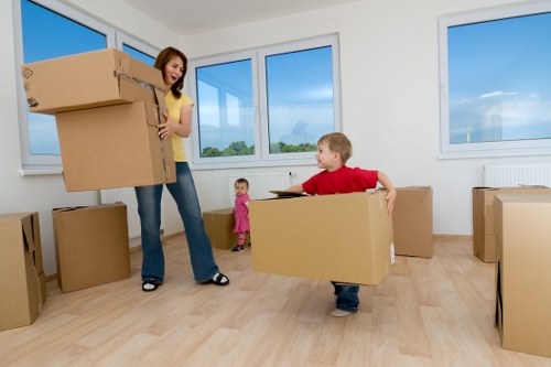Clean and secure unit for household items in Gipsyhill