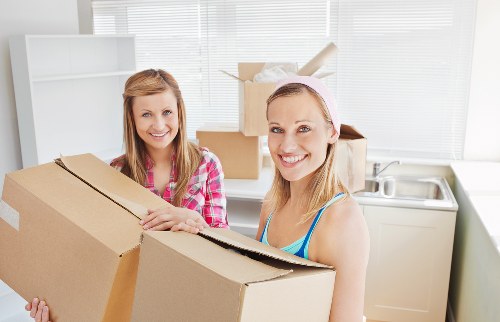 Organised student storage in Gipsyhill with packing and safety tips